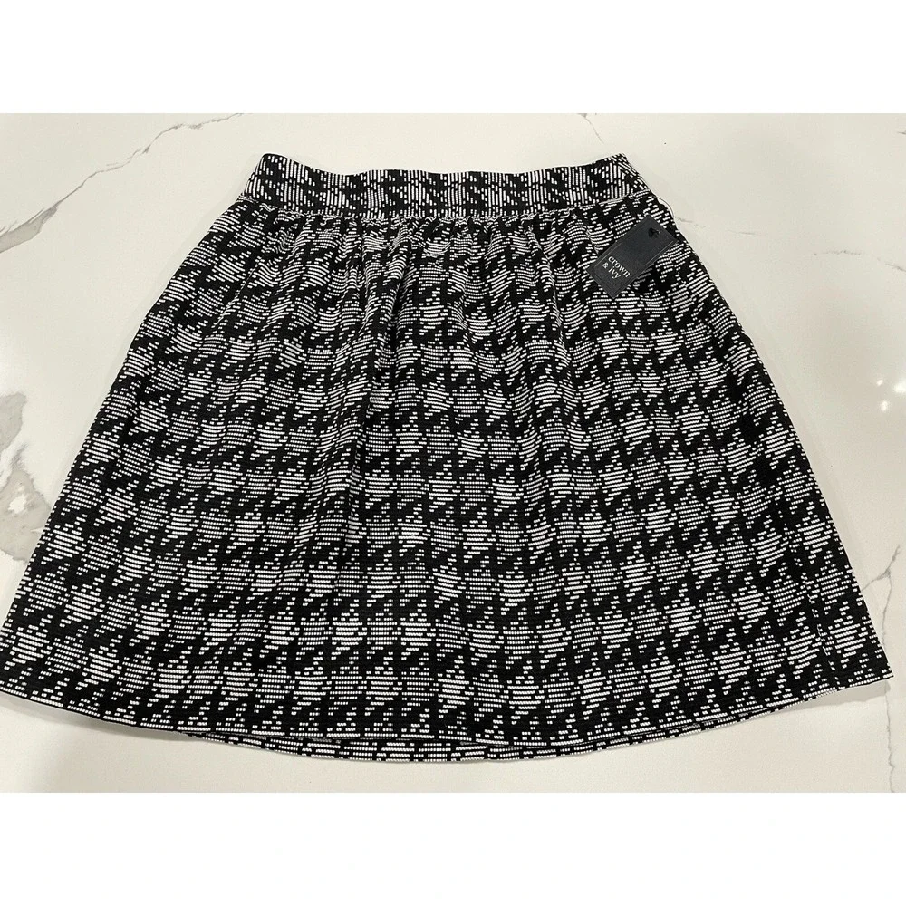 NWT‎ Crown and & Ivy Black White Mod Houndstooth Aline Skirt Sz 2 SI52
